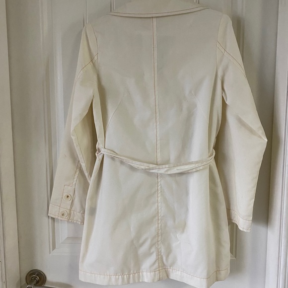 Off white trench coat - Picture 2 of 3